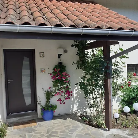 Holiday home Serenite Jussac